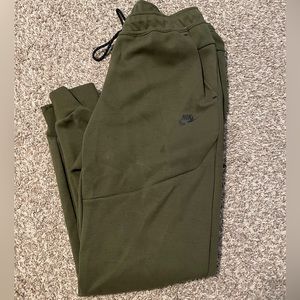 Nike Tech Fleece Sweatpants